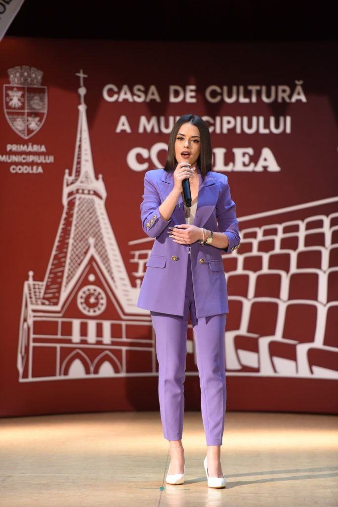 Trofeul Publicului (Muzică divertisment) - Maia Andreea Zaharioiu (Brașov)
