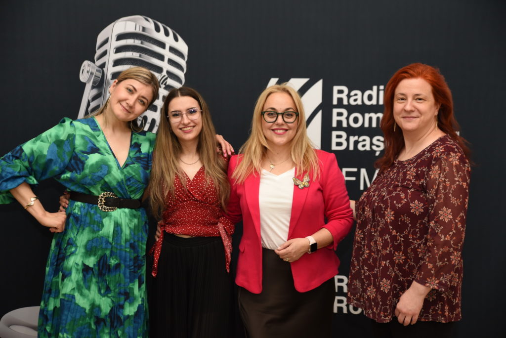 Juriu Muzică de divertisment Vocea de Radio 4 - Ziua 1